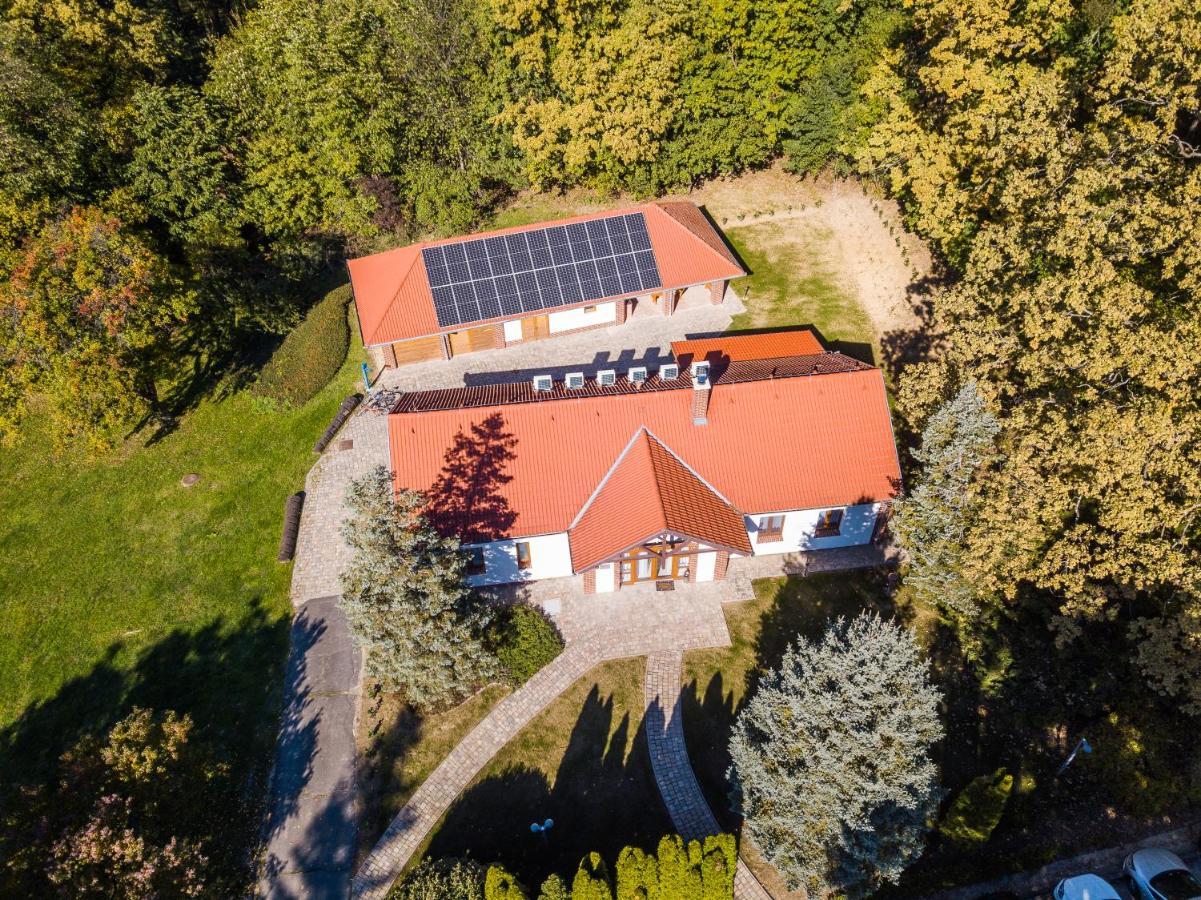 Hotel Haracsi Vendeghaz Zselickisfalud Exteriér fotografie
